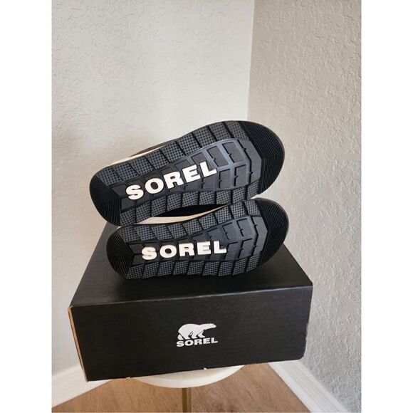 SOREL Whitney II Short Waterproof Insulated Boot, Toddler Size 9, Black, NWT - Picture 9 of 12